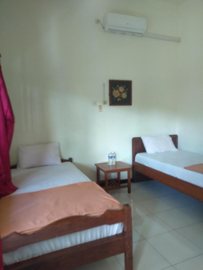 Hotel Tentrem Syariah Probolinggo Exterior photo
