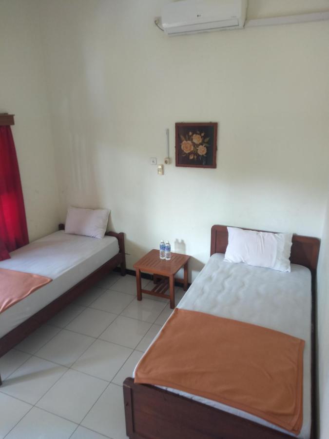 Hotel Tentrem Syariah Probolinggo Exterior photo