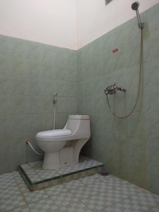Hotel Tentrem Syariah Probolinggo Exterior photo